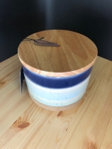 Blue striped pot